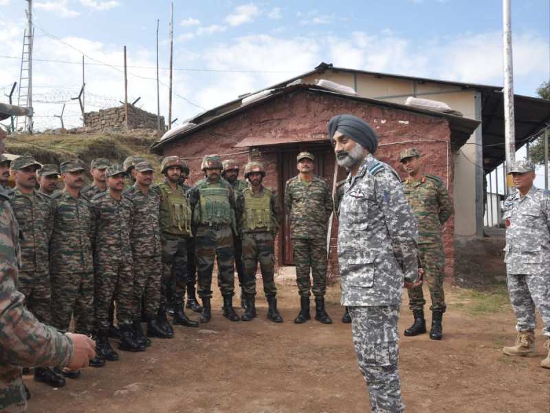 चीन ने ऐसा क्या किया, जो IAF चीफ ने व्यक्त की चिंता, बताया 2010 में ऑर्डर किए हुए लड़ाकू विमानों का हाल