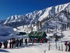 Kashmir Tourism: बर्फबारी ने खेल बदल दिया, साल के पहले हफ्ते में 12 हजार से ज्यादा पर्यटक कश्मीर पहुंचे