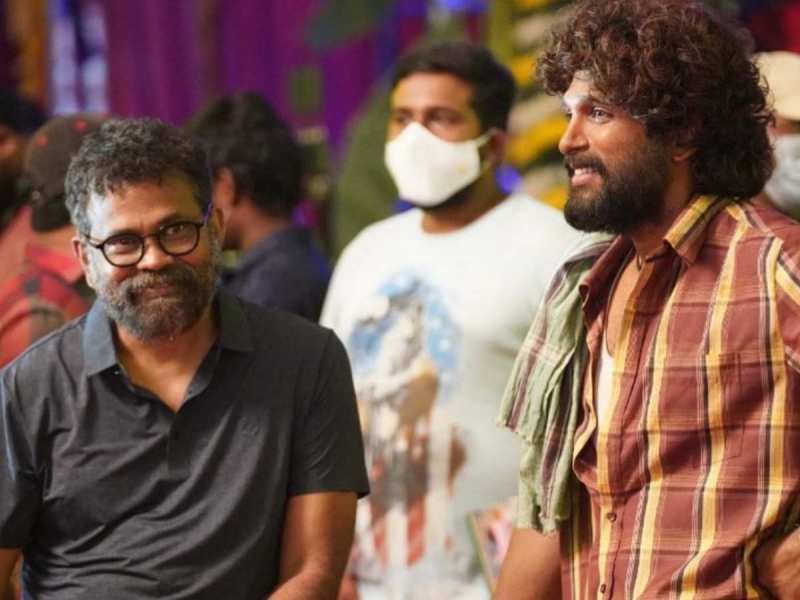 अल्लू अर्जुन की 'पुष्पा 2' को डायरेक्ट करने वाले सुकुमार के घर IT की रेड: रिपोर्ट