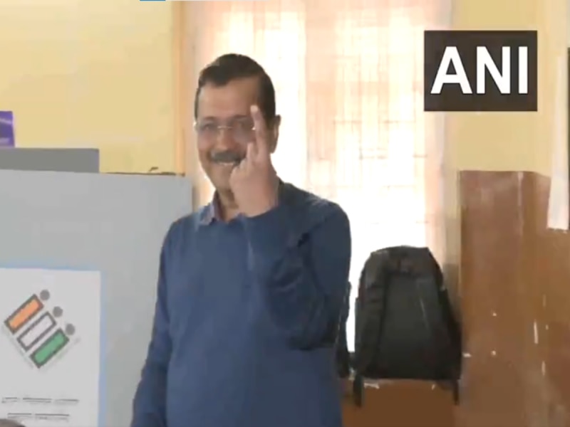 Delhi Election 2025: अरविंद केजरीवाल समेत AAP के इन दिग्गजों ने डाला वोट 