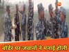 भारत-नेपाल बॉर्डर पर दोनों देशों के जवानों ने मनाई दोस्ती वाली होली, लगाया गुलाल, खिलाई मिठाई 