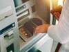 ATM से कैश निकालें या बैलेंस चेक करें...सब हुआ मंहगा, लगेगा पहले से ज्यादा चार्ज  