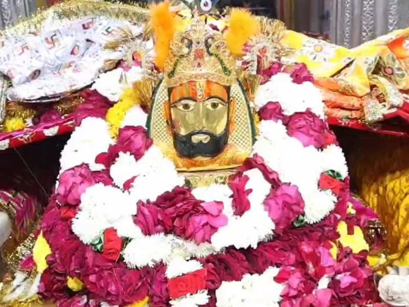 Jaisalmer News: चैत्र माह के शुक्ल पक्ष की दूज पर फूलों से सजी बाबा रामदेव की समाधि