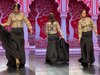 रैंप वॉक के दौरान लड़खड़ाए हिना खान के कदम 