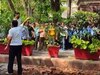 DU Protest: DU में पानी पर बवाल, NSUI ने किया मटका फोड़ प्रदर्शन, VC ऑफिस के बाहर नारेबाजी