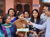 HPBOSE 12th Topper 2025: ऊना की महक ने 12वीं में 97.2% अंक लेकर प्रदेश भर में किया टॉप