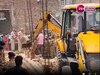 Delhi Bulldozer Action: बुराड़ी के कमल विहार में चला पीला पंजा, अवैध कॉलोनियों के खिलाफ बुलडोजर कार्रवाई 