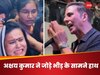 Housefull 5: 'हाउसफुल 5' के इवेंट पर बेकाबू हुई भीड़, रोती-बिलखती नजर आईं महिलाएं... अक्षय कुमार ने हाथ जोड़कर संभाले हालात
