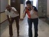माफी मांगते दोनों आरोपी