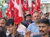 फोरलेन निर्माण से प्रभावितों का NHAI दफ्तर के बाहर प्रदर्शन, बोले- "मिले सिर्फ झूठे आश्वासन"