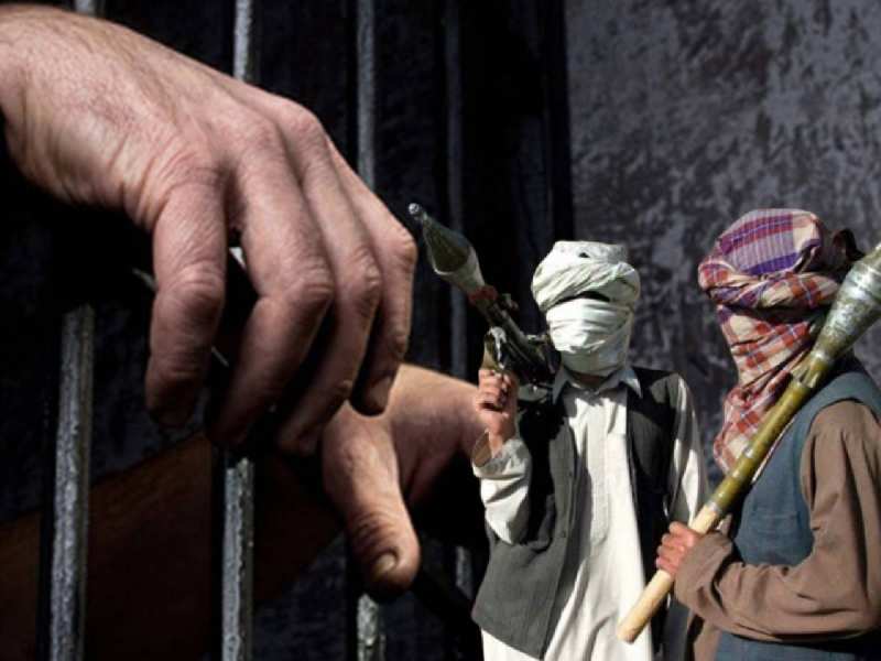 Crime News: नोएडा के सेक्टर 63 और दिल्ली के फर्श खाना से दो अलकायदा आतंकी गिरफ्तार