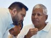 Bihar Chunav: कभी बैलेट बॉक्स से 'जिन्न' निकालते थे लालू प्रसाद यादव, आज उनके बेटे तेजस्वी वोटरों के सर्वेक्षण से घबरा रहे!