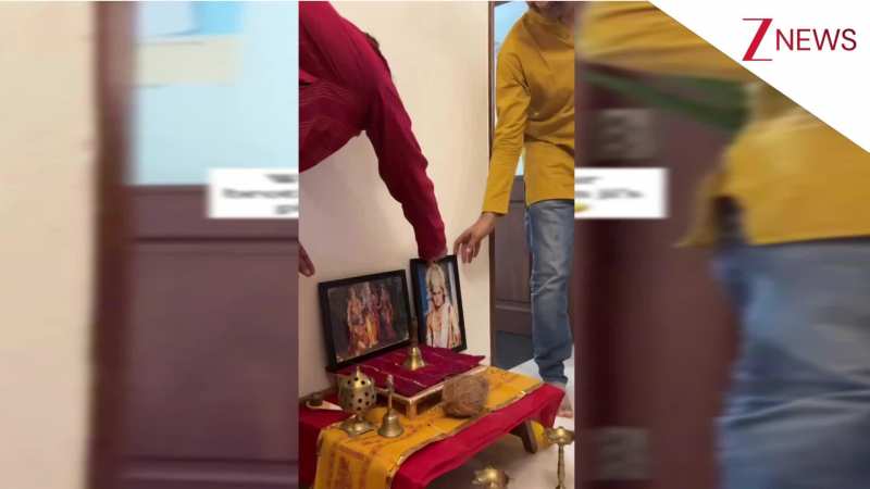 पूजा के लिए लानी थी भगवान श्री राम जी की तस्वीर, भैया जी ले आए अरुण गोविल की फोटो, देखिए ये वीडियो! पूजा के लिए लानी थी भगवान श्री राम जी की तस्वीर, भैया जी ले आए अरुण गोविल की फोटो, देखिए ये वीडियो!