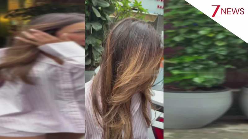 सिंपल से को-ओर्ड सेट में स्पॉट हुई छैयां-छैयां गर्ल Malaika Arora, 51 साल की उम्र में बिखेरा 25 वाली खूबसूरती का जलवा! सिंपल से को-ओर्ड सेट में स्पॉट हुई छैयां-छैयां गर्ल Malaika Arora, 51 साल की उम्र में बिखेरा 25 वाली खूबसूरती का जलवा!