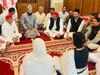 डिम्पल यादव के पहनावे पर टिप्पणी कर बुरे फंसे मौलाना साजिद रशीदी, जानें क्या है मामला