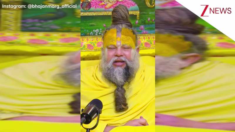 एक युवा बेटे का माता-पिता और खुद के प्रति क्या कर्तव्य होना चाहिए? सुन लीजिए Premanand Maharaj जी की ये बात एक युवा बेटे का माता-पिता और खुद के प्रति क्या कर्तव्य होना चाहिए? सुन लीजिए Premanand Maharaj जी की ये बात
