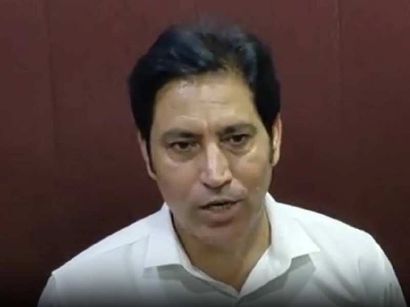 हिम्मत है तो अर्जुन चौटाला इस्तीफा देकर चुनाव लड़ें, सर्व मित्र कंबोज ने दिया चैलेंज