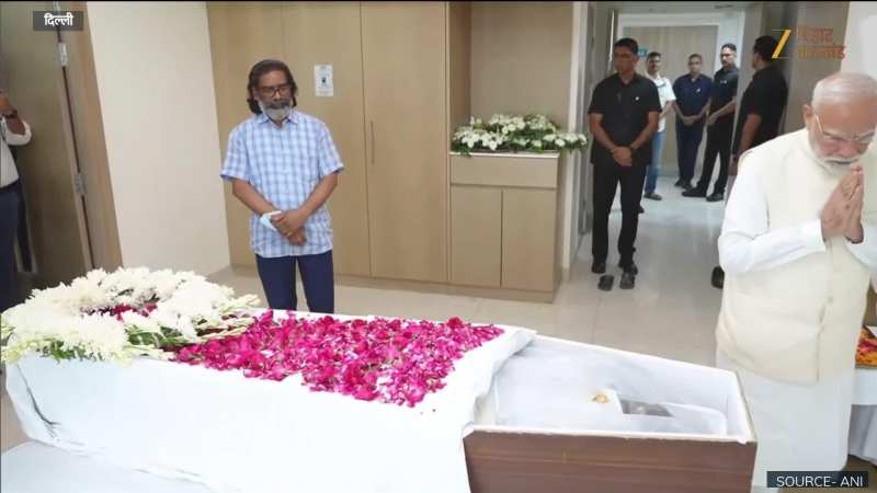 पीएम मोदी ने दिशोम गुरु शिबू सोरेन को अर्पित की श्रद्धांजलि, कही ये बात