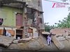 Ghaziabad News: अपार्टमेंट की सीढ़ियों के बाद गाजियाबाद में भरभराकर गिरा मकान, जलभराव के हालत बेहाल 