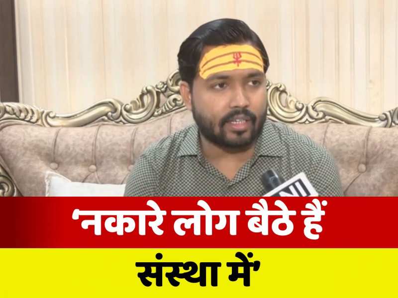 SSC परीक्षा विवाद पर भड़के खान सर, बोले- 'बच्चों के लिए लड़ रहे हैं, नकारे लोग बैठे हैं SSC में'