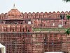 Delhi News: लाल किले में तलाशी के दौरान पुराने कारतूस और सर्किट बोर्ड बरामद 