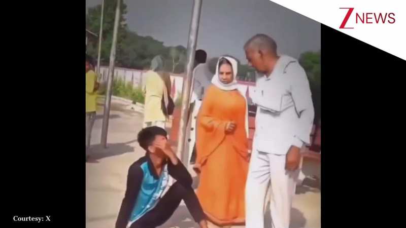 रेलवे प्लेटफॉर्म पर स्टंट कर रहा था लड़का, अचानक से पीछे से आ धमके बूढ़े बाबा; फिर जो हुआ VIDEO देख सहम जाएंगे आप!