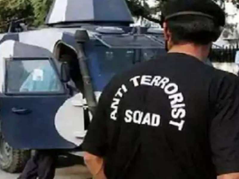 यूपी एटीएस का बड़ा एक्शन.. शरीयत कानून लागू करने की साजिश नाकाम, आतंकी गिरफ्तार