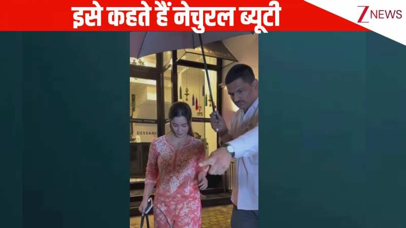 चिकन कढ़ाई कुर्ते में नजर आईं Sara Tendulkar, नेचुरल ग्लोइंग फेस पर अटक गई फैंस की नजरें!