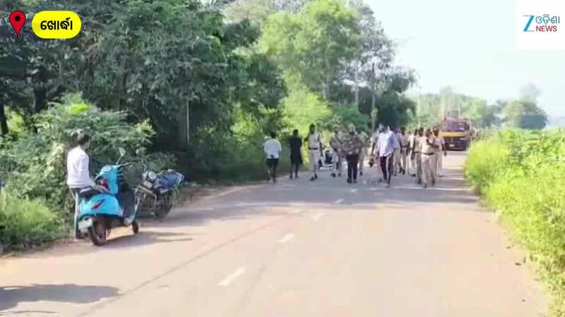 Video: ଓସ୍ତପୁର-କୋଟପଲ୍ଲା ଗାଁ ସୀମା ବିବାଦକୁ ନେଇ ଉତ୍ତେଜନା, ଦୋକାନ ବଜାର ପୋଡ଼ାଜଳା, ଦେଖନ୍ତୁ ଏହି ଭିଡିଓ.. Video: ଓସ୍ତପୁର-କୋଟପଲ୍ଲା ଗାଁ ସୀମା ବିବାଦକୁ ନେଇ ଉତ୍ତେଜନା, ଦୋକାନ ବଜାର ପୋଡ଼ାଜଳା, ଦେଖନ୍ତୁ ଏହି ଭିଡିଓ..