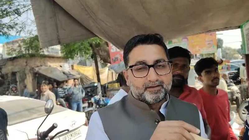 Lucknow Video:  जीवन यहीं खस्ते खाते बीत गया… यूपी के मंत्री ने ‘खस्ता पार्टी’ ने साझा कीं छात्र जीवन की यादें! 