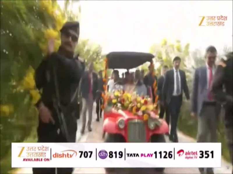 सीएम योगी ने बाराबंकी में किया किसान पाठशाला का शुभारंभ, प्रगतिशील किसानों से की मुलाकात