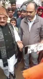 Lakhimpur Kheri News: 'हमें शर्म आती है...' पब्लिक के सामने बीजेपी विधायक विनोद शंकर अवस्थी का छलका दर्द