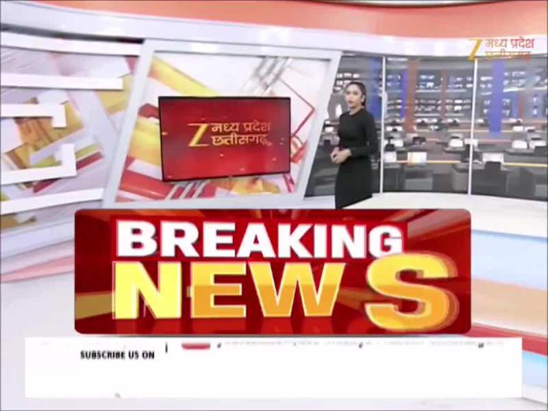 छतरपुर में कलेक्टर के सामने मची छीनाझपटी, कड़ाके की ठंड में एक कंबल के लिए भिड़ गए लोग