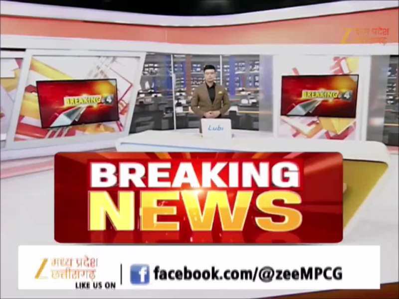 खरगोन में तेज रफ्तार कार ने दिखाया कहर, Video में देखिए कैसे 4 लोगों को कुचला