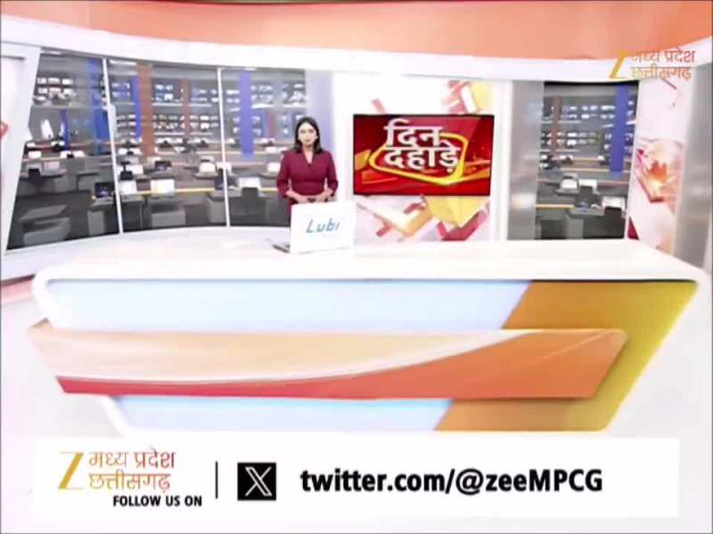 भोपाल में कार गैरेज में लगी भीषण आग, एक बाद एक जल गईं 7 कारें, देखें Video