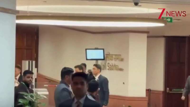 Budget 2026: संसद भवन पहुंचे प्रधानमंत्री Modi, थोड़ी देर बाद होगा बजट पेश