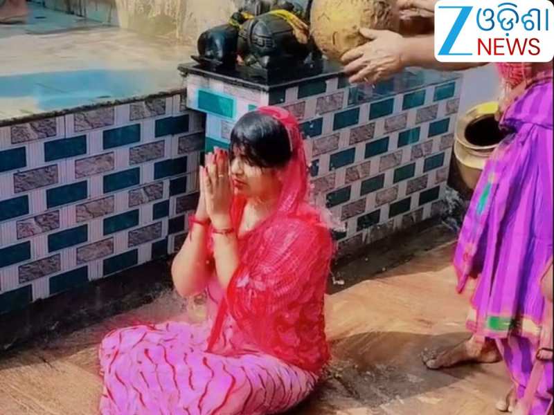 କାହା ପାଇଁ ମନ୍ଦିରରେ ମାନସିକ ପୂରା କଲେ ଯାତ୍ରା ଅଭିନେତ୍ରୀ ସୋନାଲି ପଣ୍ତା?ଭିଡିଓ ଭାଇରାଲ୍