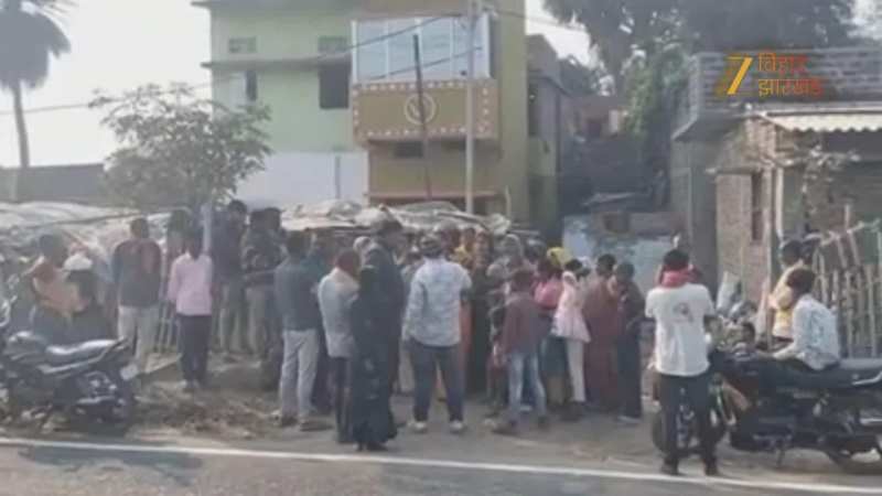 बाढ़ के जमुनीचक में रहस्यमयी बीमारी का कहर: पेट-सिर दर्द और वॉमिटिंग के बाद दम तोड़ रहे मरीज, 2 की मौत