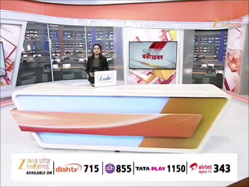 खरगोन में कुत्तों का आतंक, महिला पर किया अटैक, CCTV में कैद हुई घटना