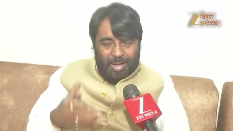 'AIMIM के लोग हमारे खास आदमी हैं', BJP MLC नवल यादव के बयान से बिहार में सियासी बवंडर