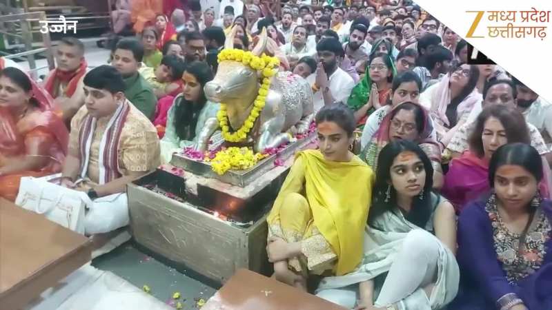 बाबा महाकाल के दरबार में निधि अग्रवाल, नंदी हॉल में बैठकर लगाया ध्यान; बोलीं- शिव की बहुत बड़ी भक्त हूं