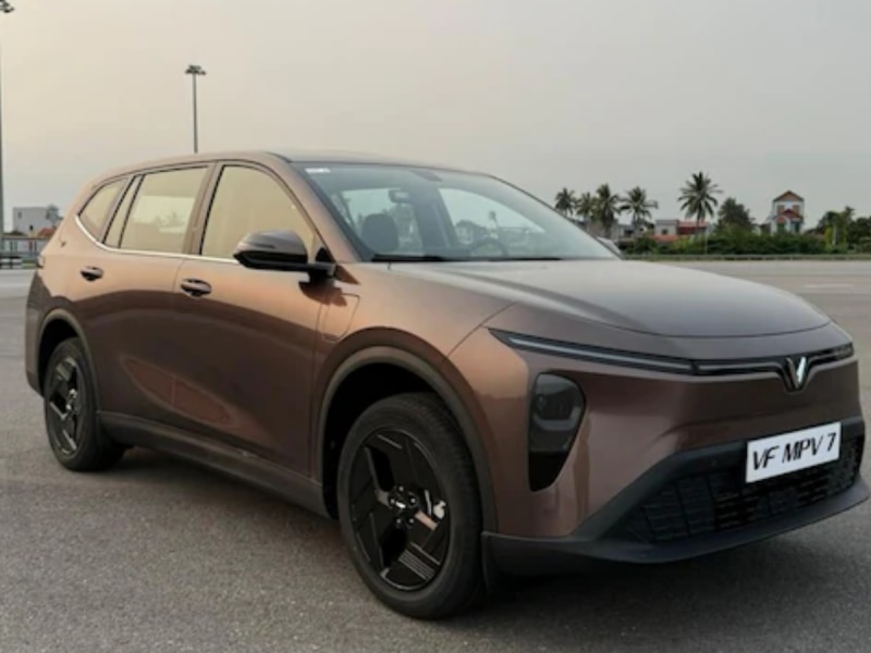 15 अप्रैल को लॉन्च होगी VinFast की सेवन सीटर कार, 21,000 में करवा सकते हैं बुक