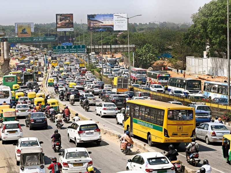 'हर जगह कूड़ा-कचरा फैला है, बदबू आती रहती है...', दो साल बाद बेंगलुरु लौटे शख्स ने लिखी पोस्ट, हो गई वायरल