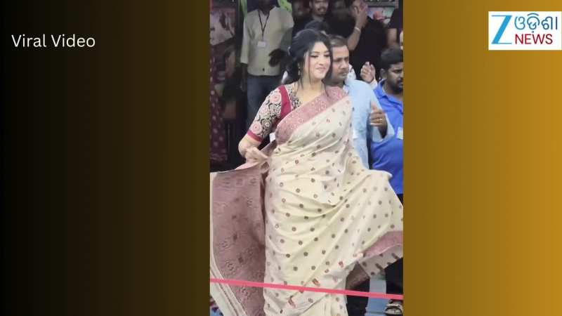 Video: ଯାତ୍ରା ସୂର୍ଯ୍ୟମନ୍ଦିର ମଞ୍ଚରେ ଅଭିନେତ୍ରୀ ବର୍ଷାପ୍ରିୟଦର୍ଶିନୀ, ଭିଡିଓ ଭାଇରାଲ୍