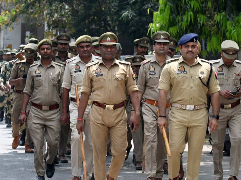 जौनपुर में दर्दनाक हादसा! मिट्टी धंसने से दो मजदूरों की मौत, मचा हड़कंप