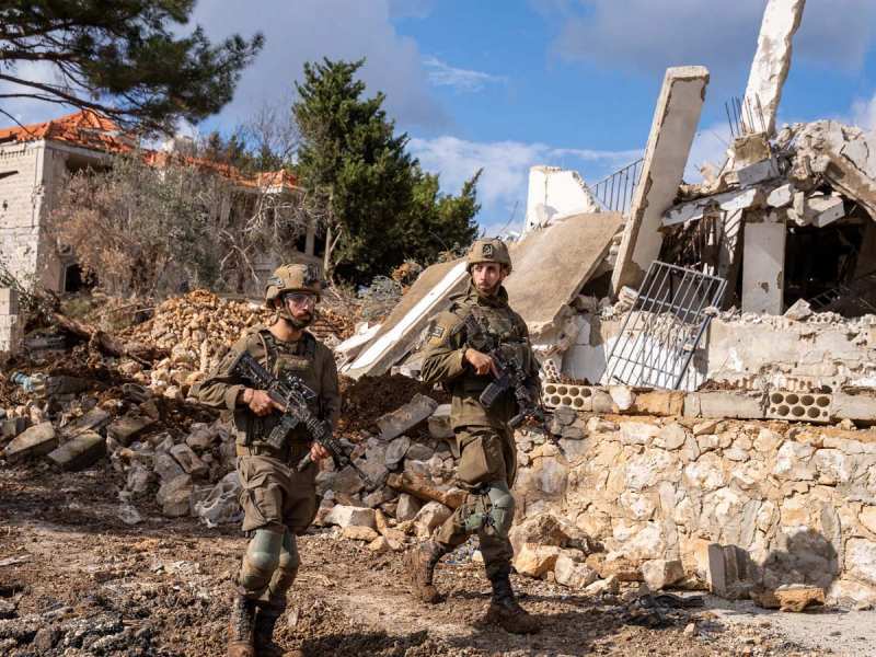 दक्षिण लेबनान को दूसरा 'गाजा' बनाने पर आमादा नेतन्याहू, विस्फोटक लगाकर गांवों में उड़ाए जा रहे लोगों के घर