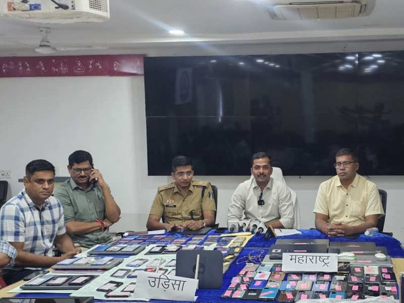 IPL सट्टा गिरोह पर रायपुर कमिश्नरेट की बड़ी कार्रवाई, मुंबई से लेकर ओडिशा तक दबिश; 20 आरोपी गिरफ्तार