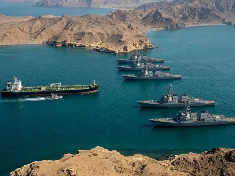 ट्रैफिक ठप, भारतीय टैंकरों पर फायरिंग और ट्रंप की बेबसी... पिछले 24 घंटे में कैसे पलटा होर्मुज स्ट्रेट का खेल?