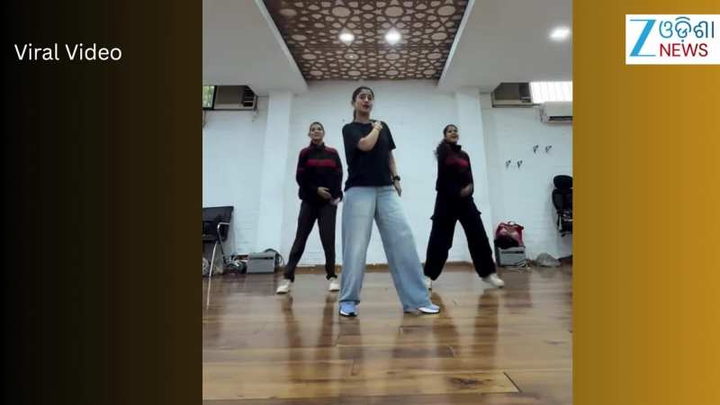 Video: ଅଭିନେତ୍ରୀ ଏଲିନାଙ୍କ ସହ ଶିବାନୀ ସଙ୍ଗୀତା, ଭିଡିଓ ଭାଇରାଲ୍