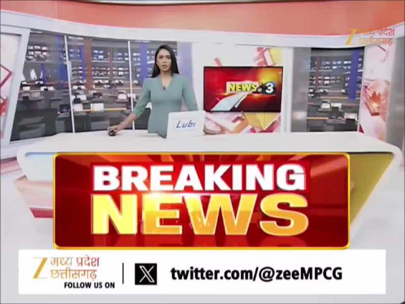 हाथ से ही उखड़ रही है यह सड़क, मुरैना में सड़कों की गुणवत्ता पर उठ रहे सवाल